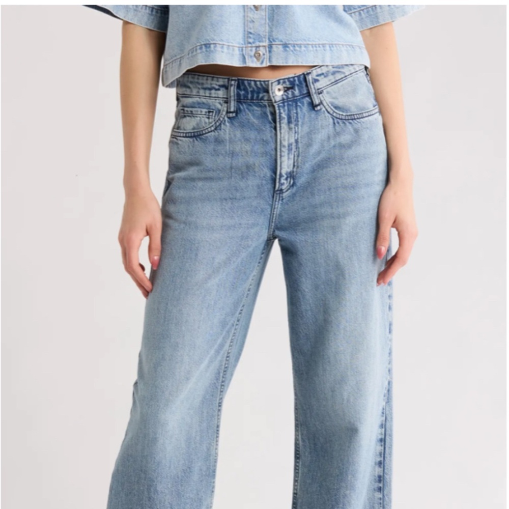 Never worn Bone Cloud Lori Wide Leg Jeans